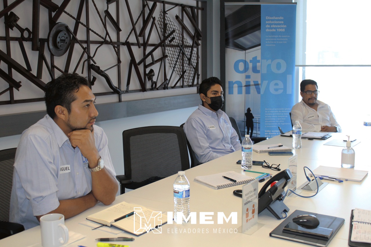  CAPACITACION ÁREA COMERCIAL