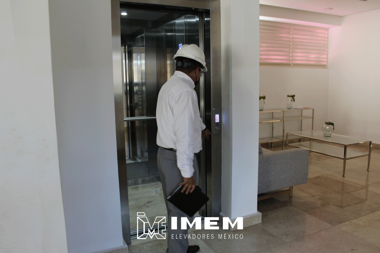  PLATAFORMA PARA PERSONAS CON CAPACIDADES  DIFERENTES