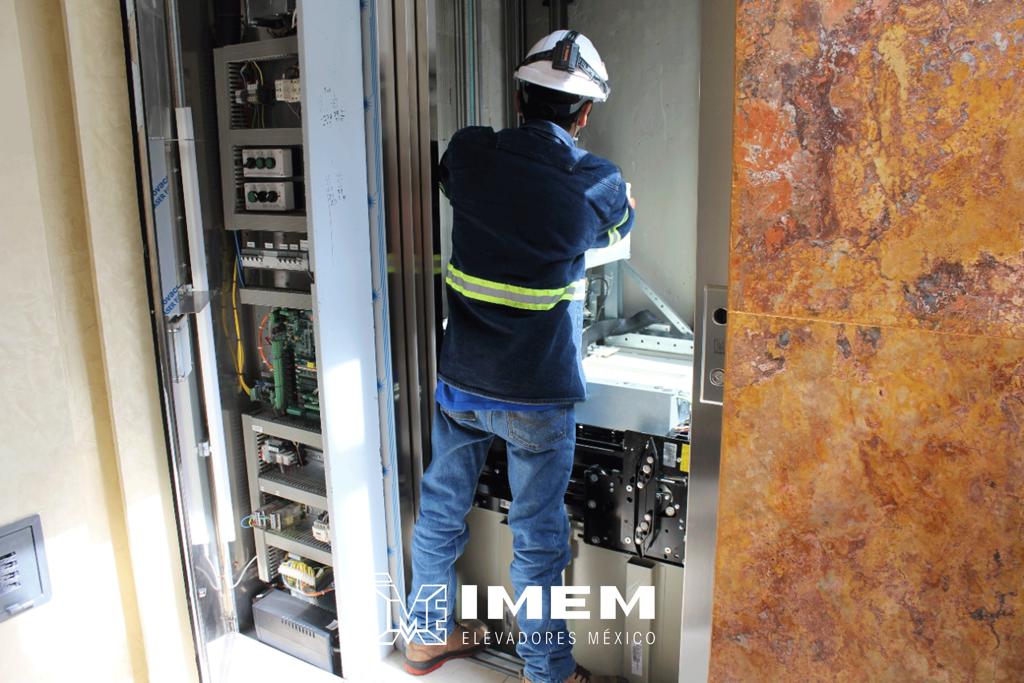  ¿CUÁLES SON LOS BENEFICIOS DEL MANTENIMIENTO PREVENTIVO DE UN ELEVADOR?