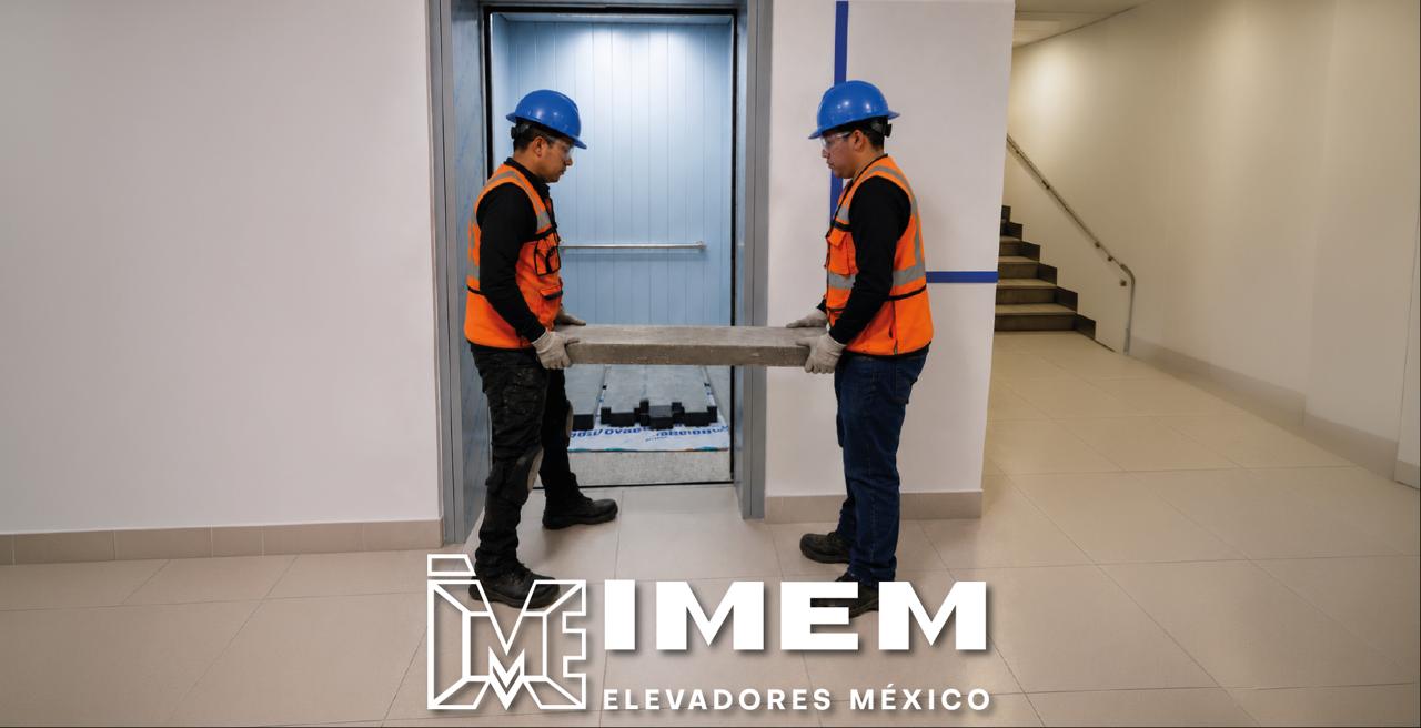 ¿CUÁL ES LA CAPACIDAD MÁXIMA QUE PUEDE TRANSPORTAR UN ELEVADOR? LA PRUEBA QUE AYUDA A GARANTIZAR SU CORRECTO FUNCIONAMIENTO