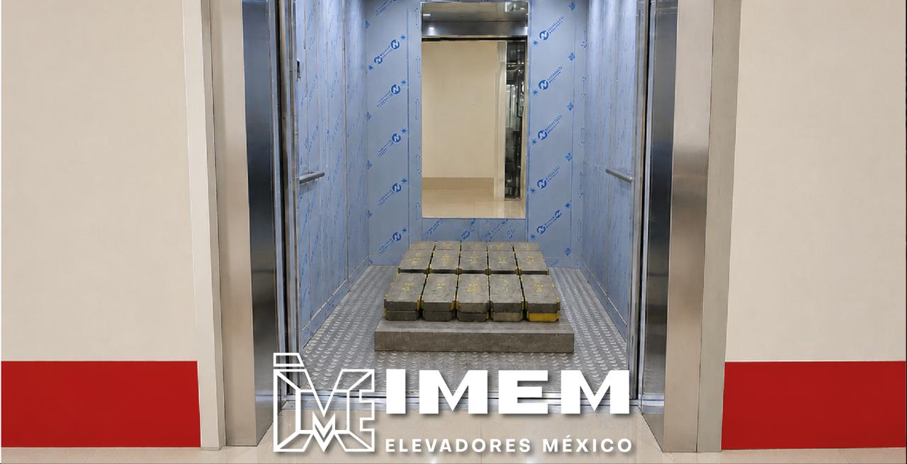  ¿CUÁL ES LA CAPACIDAD MÁXIMA QUE PUEDE TRANSPORTAR UN ELEVADOR? LA PRUEBA QUE AYUDA A GARANTIZAR SU CORRECTO FUNCIONAMIENTO
					