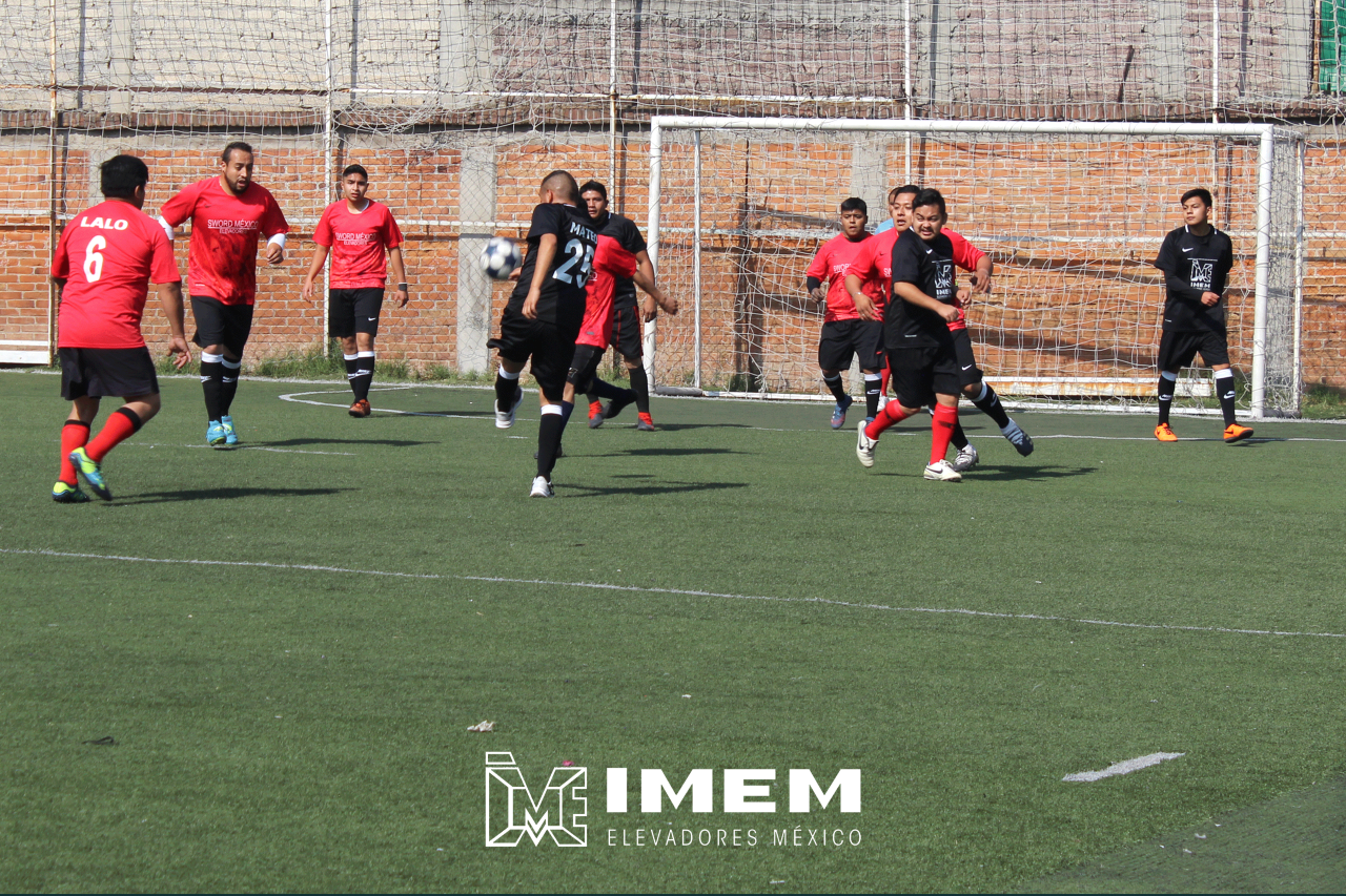  SELECCIÓN DE FUTBOL IMEM MÉXICO CONSIGUE SU PRIMERA COPA